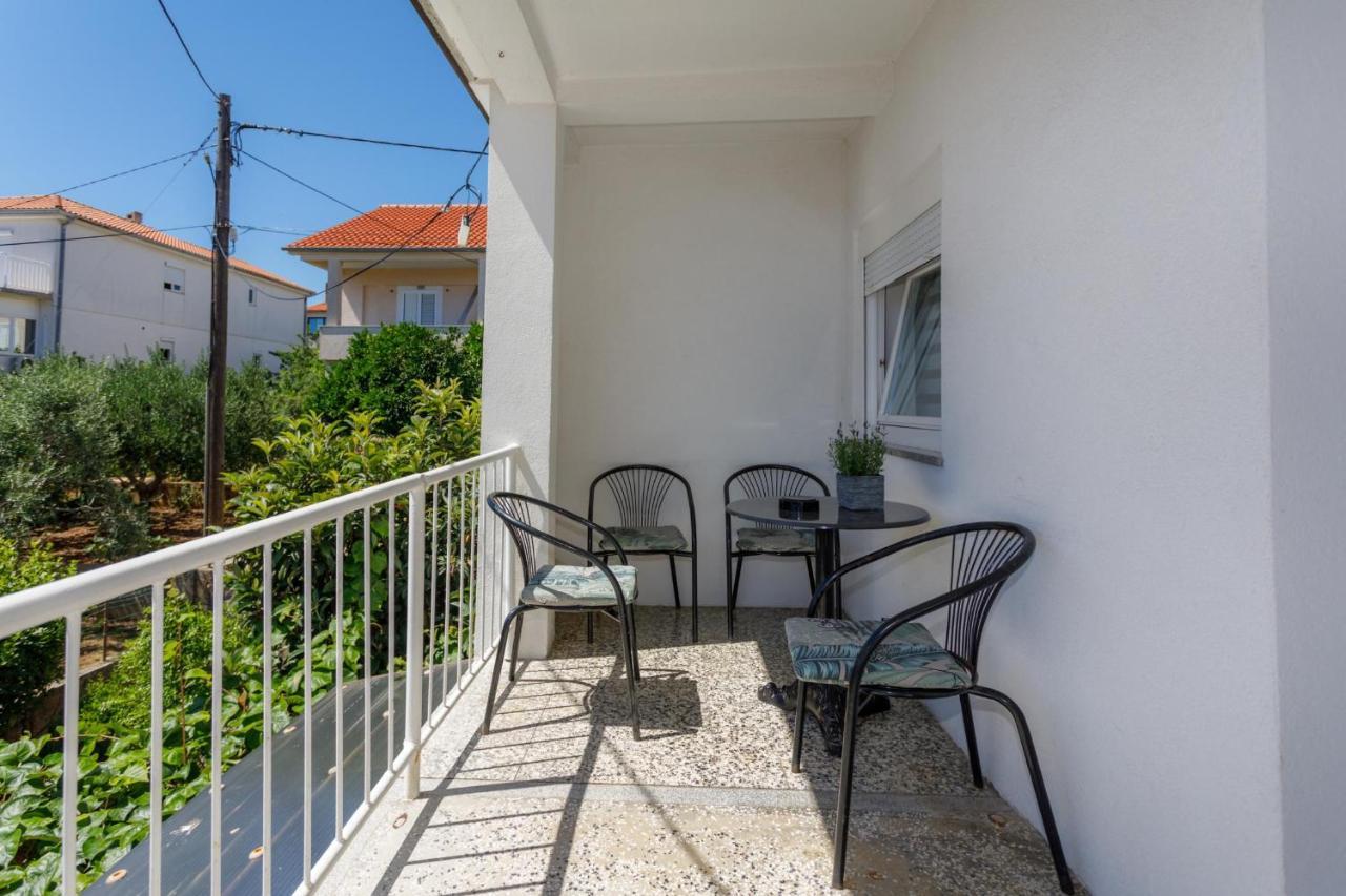 Apartman Laura Krk Town Zewnętrze zdjęcie